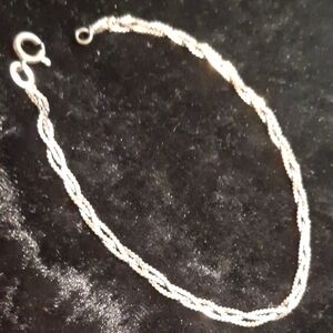 Vintage Sterling  Silver 925 Braided Bracelet. 7in Long Extender Will Work